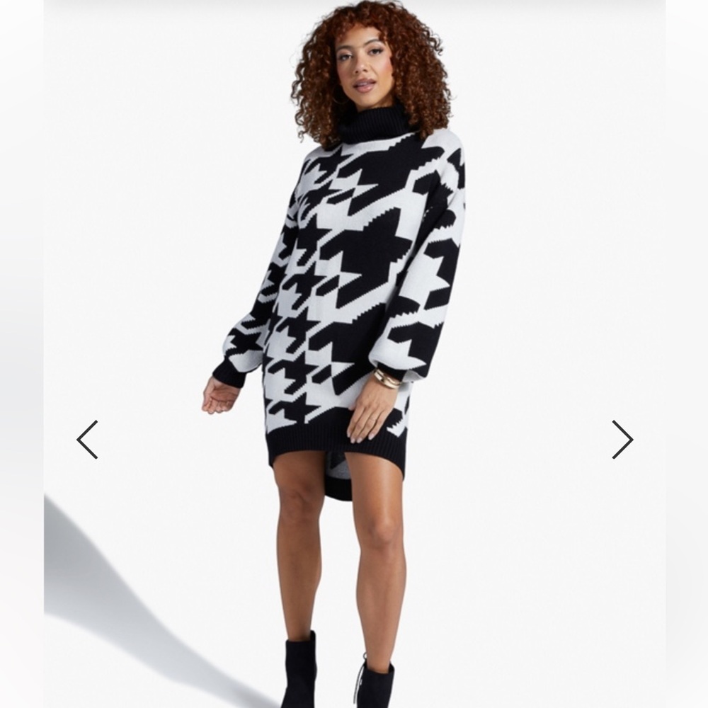 Oversized High-Low Houndstooth Sweater Dress
